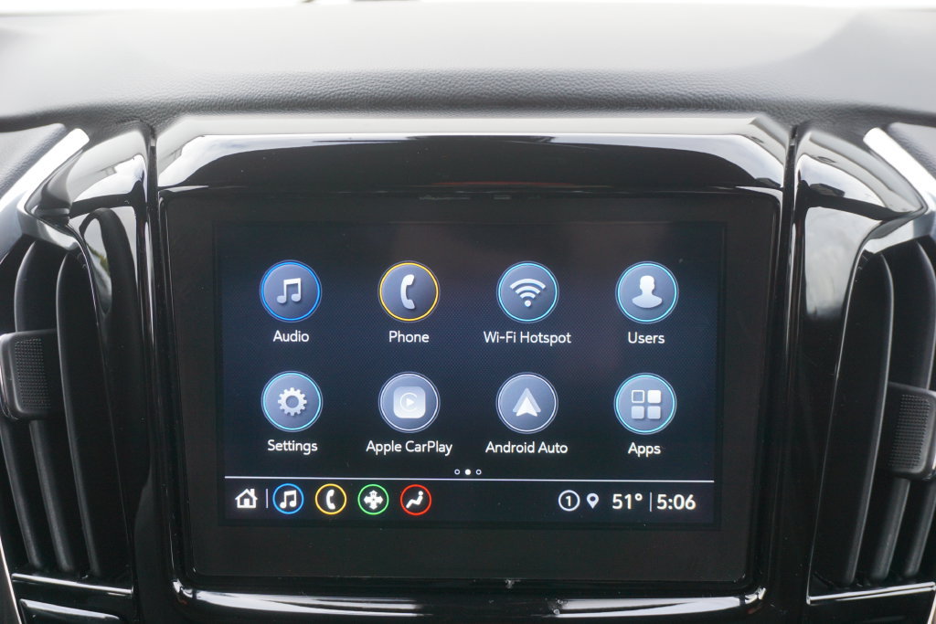 Used 2023 Chevrolet Traverse LT AWD/4WD image 12