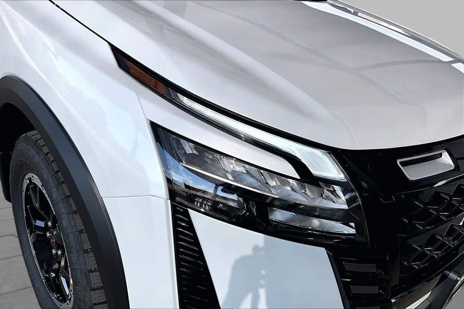 New 2026 Nissan Pathfinder Rock Creek AWD/4WD image 18