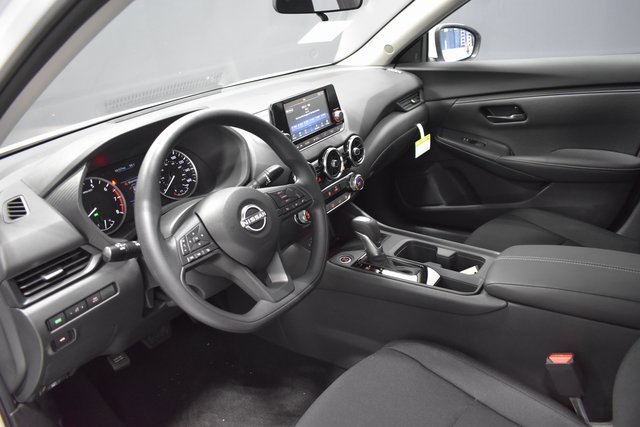 New 2025 Nissan Sentra S image 4