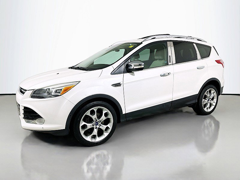 Used 2015 Ford Escape Titanium w/ Equipment Group 301A FWD image 3