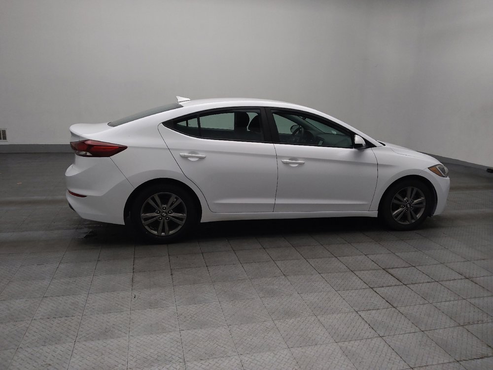 Used 2018 Hyundai Elantra SE w/ SE Connectivity Package 04 FWD image 10
