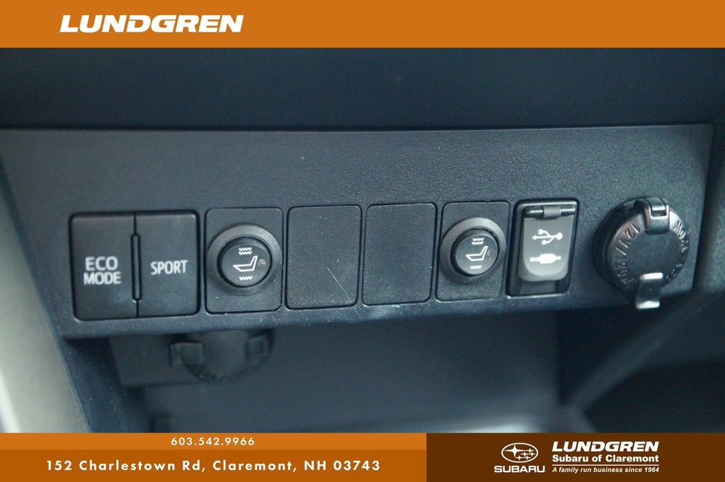 Used 2015 Toyota RAV4 XLE AWD/4WD image 21