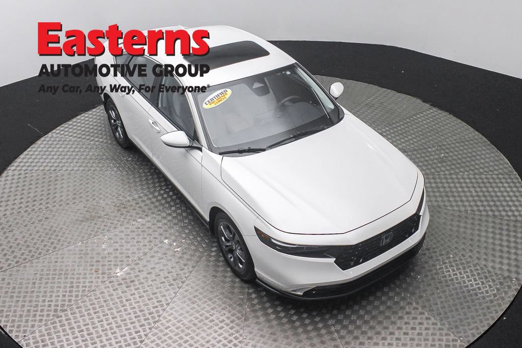 Used 2024 Honda Accord EX image 3