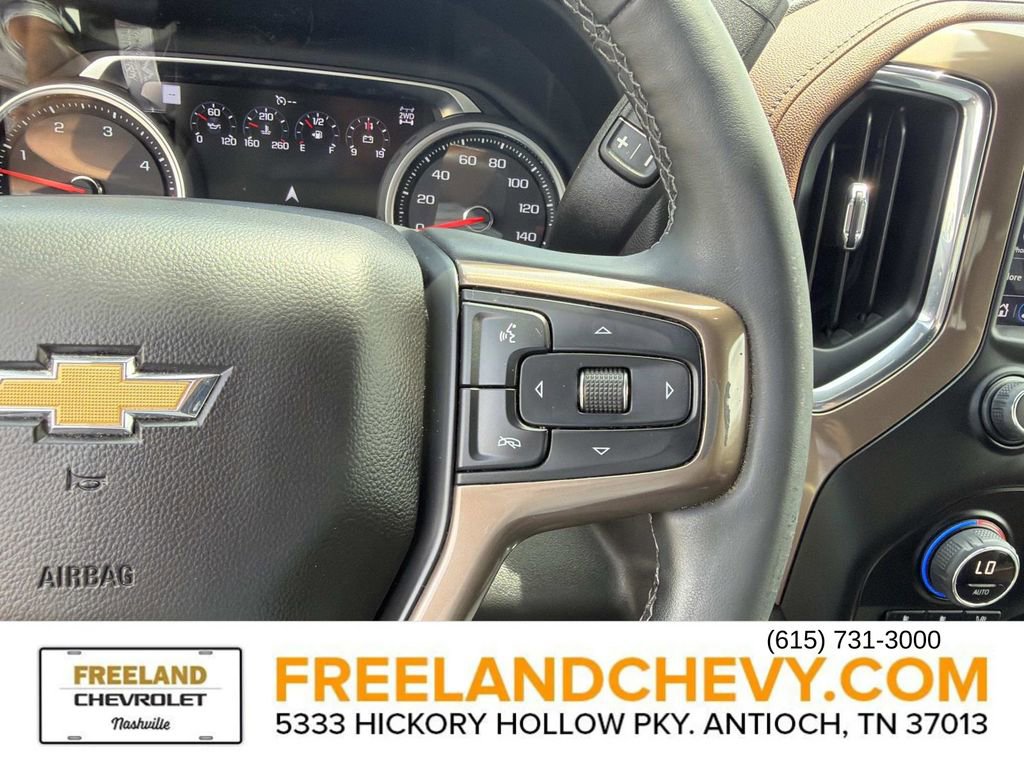 Used 2023 Chevrolet Silverado 3500 High Country AWD/4WD image 30