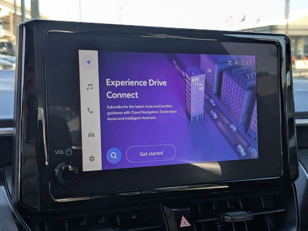 Used 2025 Toyota Corolla LE image 20