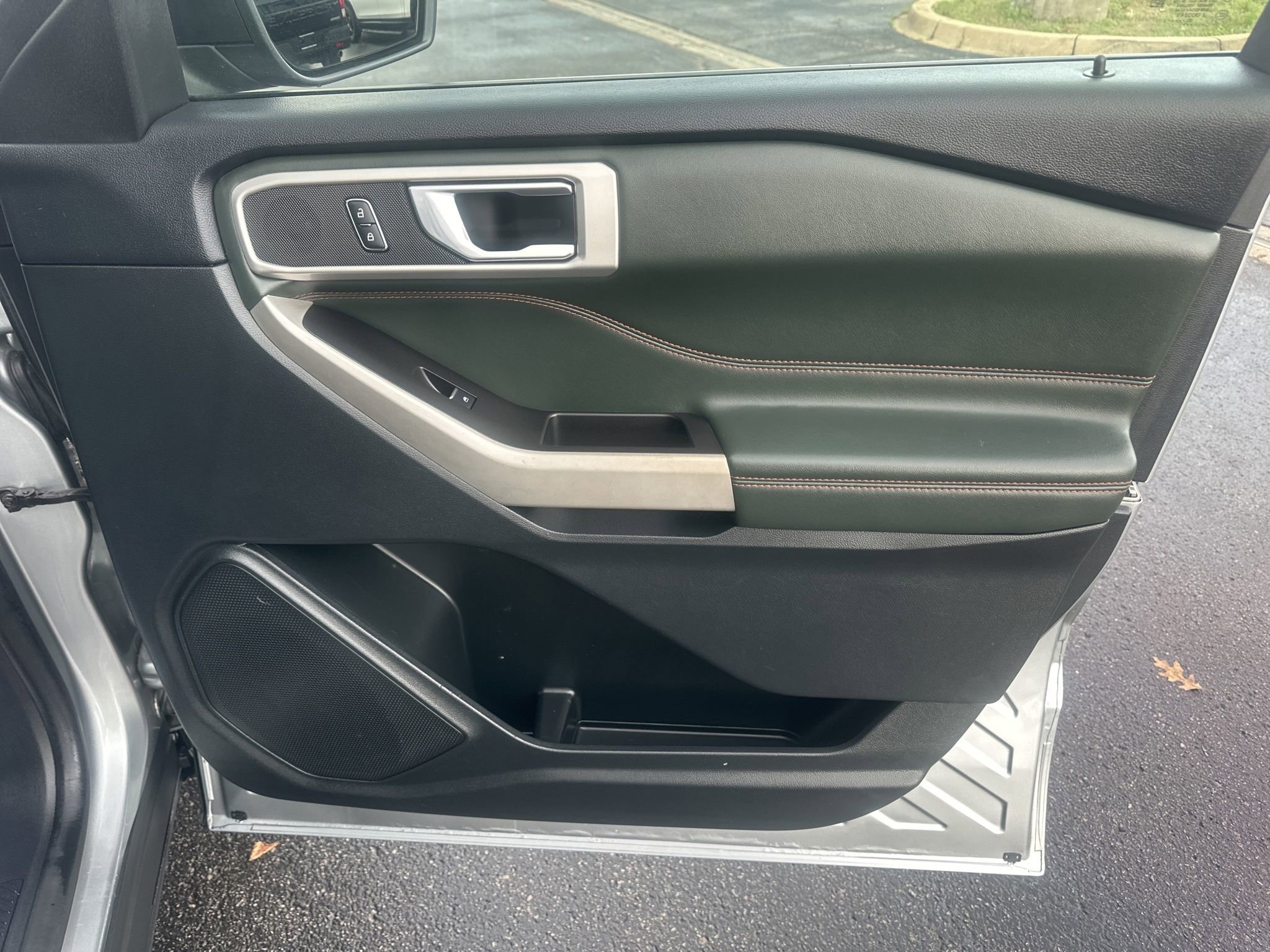 Used 2022 Ford Explorer Timberline image 13