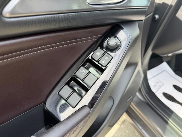 Used 2018 MAZDA MAZDA3 Grand Touring w/ Premium Equipment Package FWD image 15