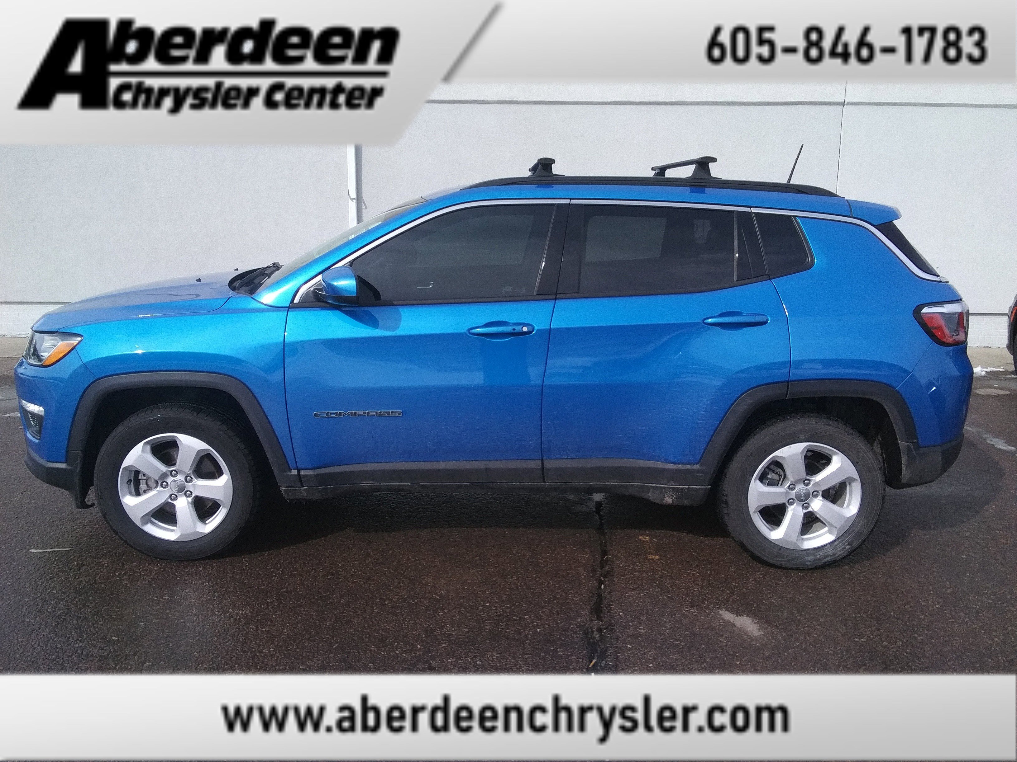 Used 2020 Jeep Compass Latitude image 1