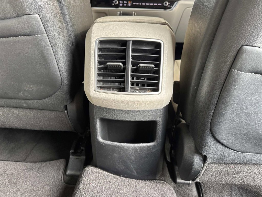 Certified 2024 Kia Sportage EX image 19