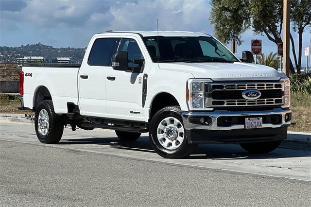 Used 2024 Ford F350 XLT image 1