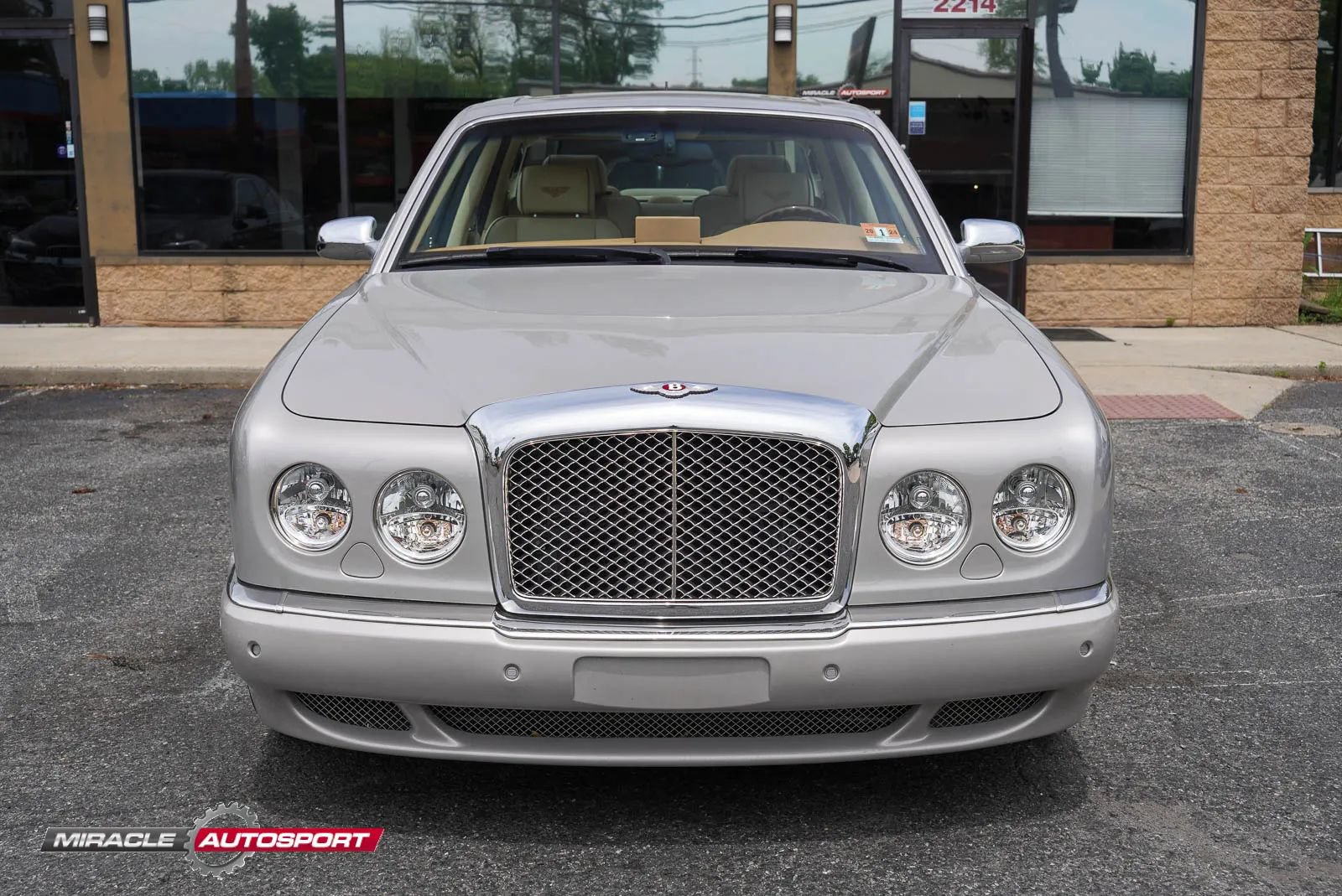 Used 2005 Bentley Arnage RL RWD image 2