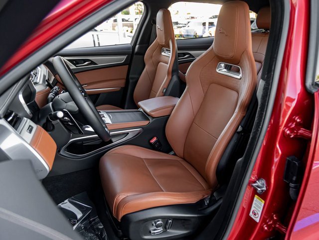 Used 2025 Jaguar F-PACE R-Dynamic S image 13