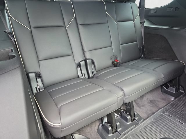 Certified 2024 Cadillac Escalade Sport w/ LPO, ONYX Package AWD/4WD image 12