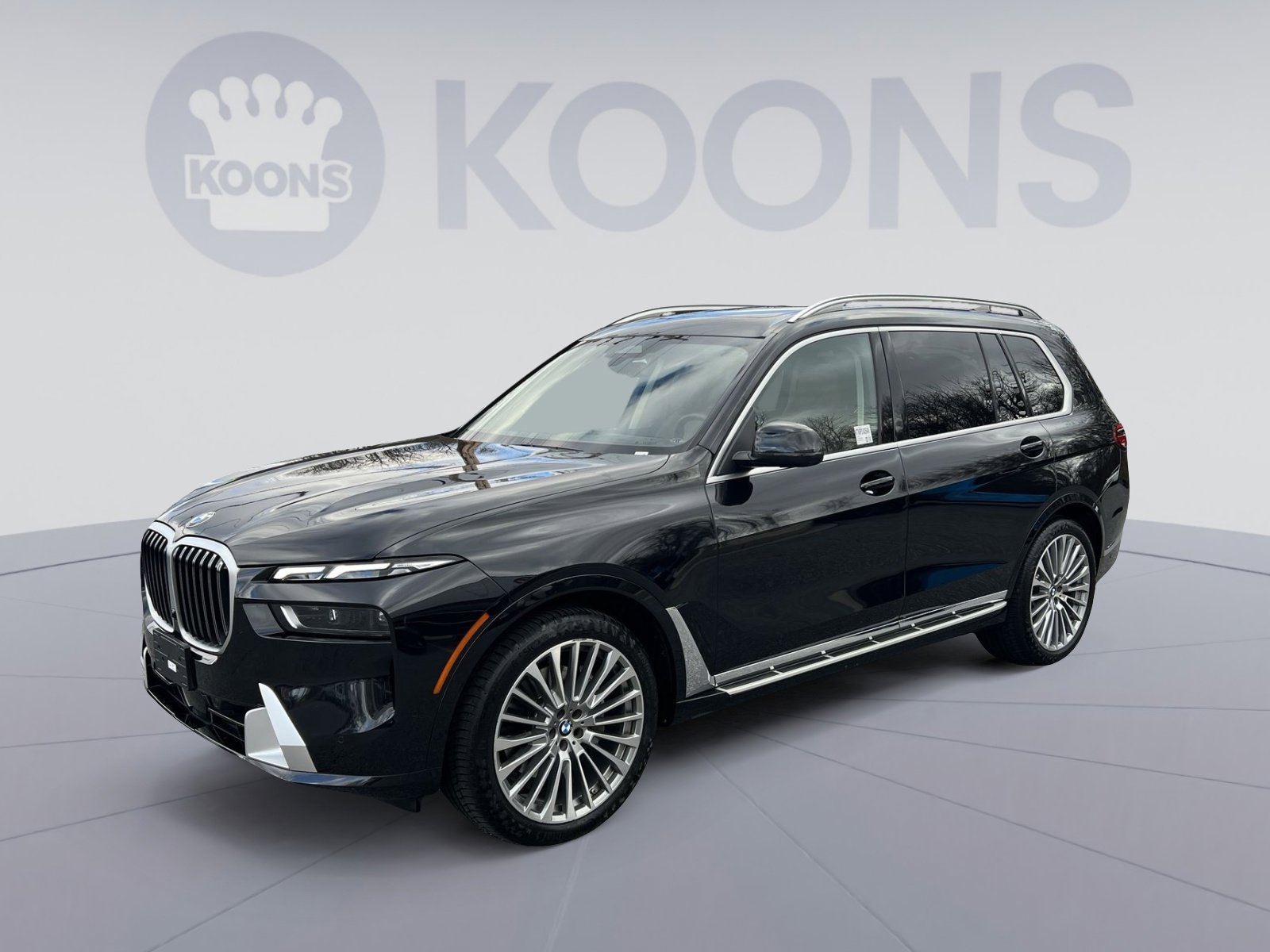 Used 2024 BMW X7 xDrive40i w/ Executive Package image 1