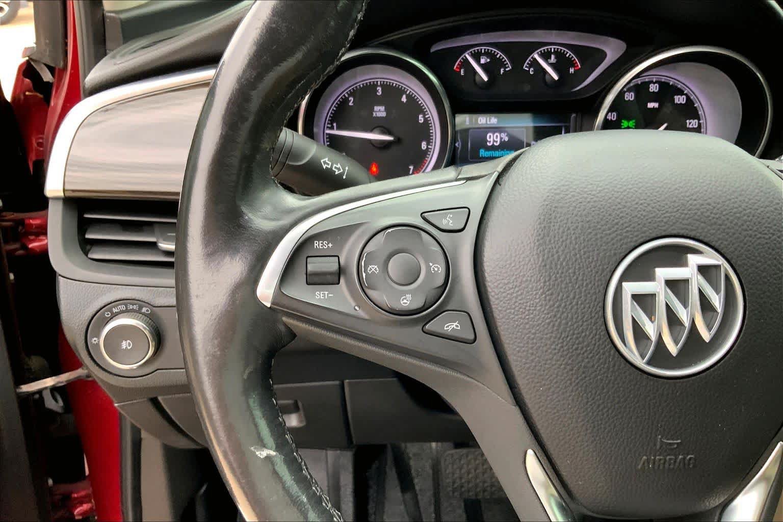 Used 2019 Buick Envision Essence FWD image 22