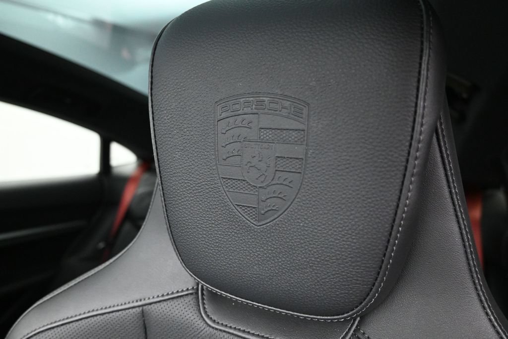 Certified 2025 Porsche Taycan AWD/4WD image 9