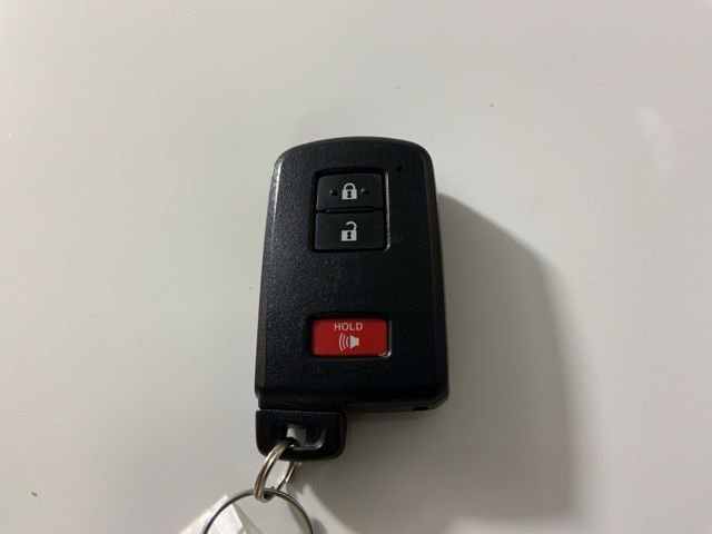 Used 2020 Toyota Tundra Platinum image 37