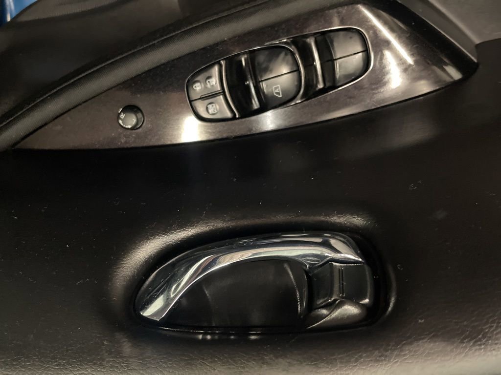 Used 2021 Nissan Leaf SV image 14