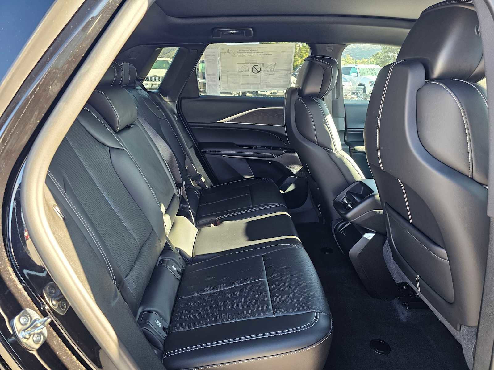 New 2026 Cadillac Lyriq Sport image 12