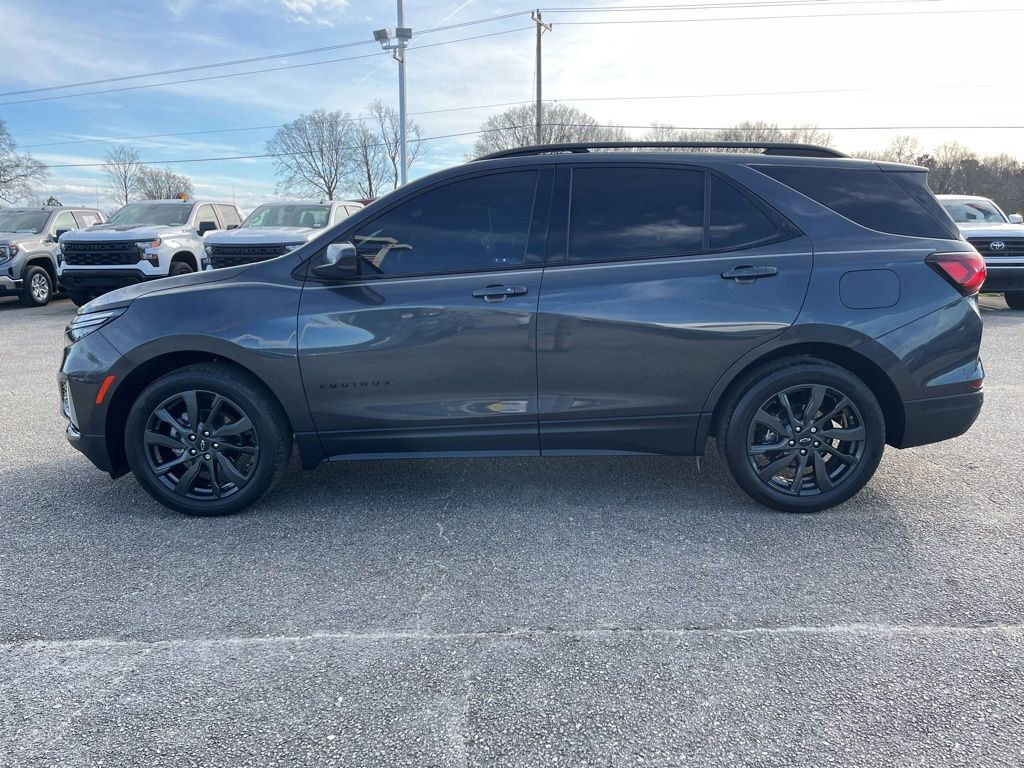 Used 2023 Chevrolet Equinox RS image 8