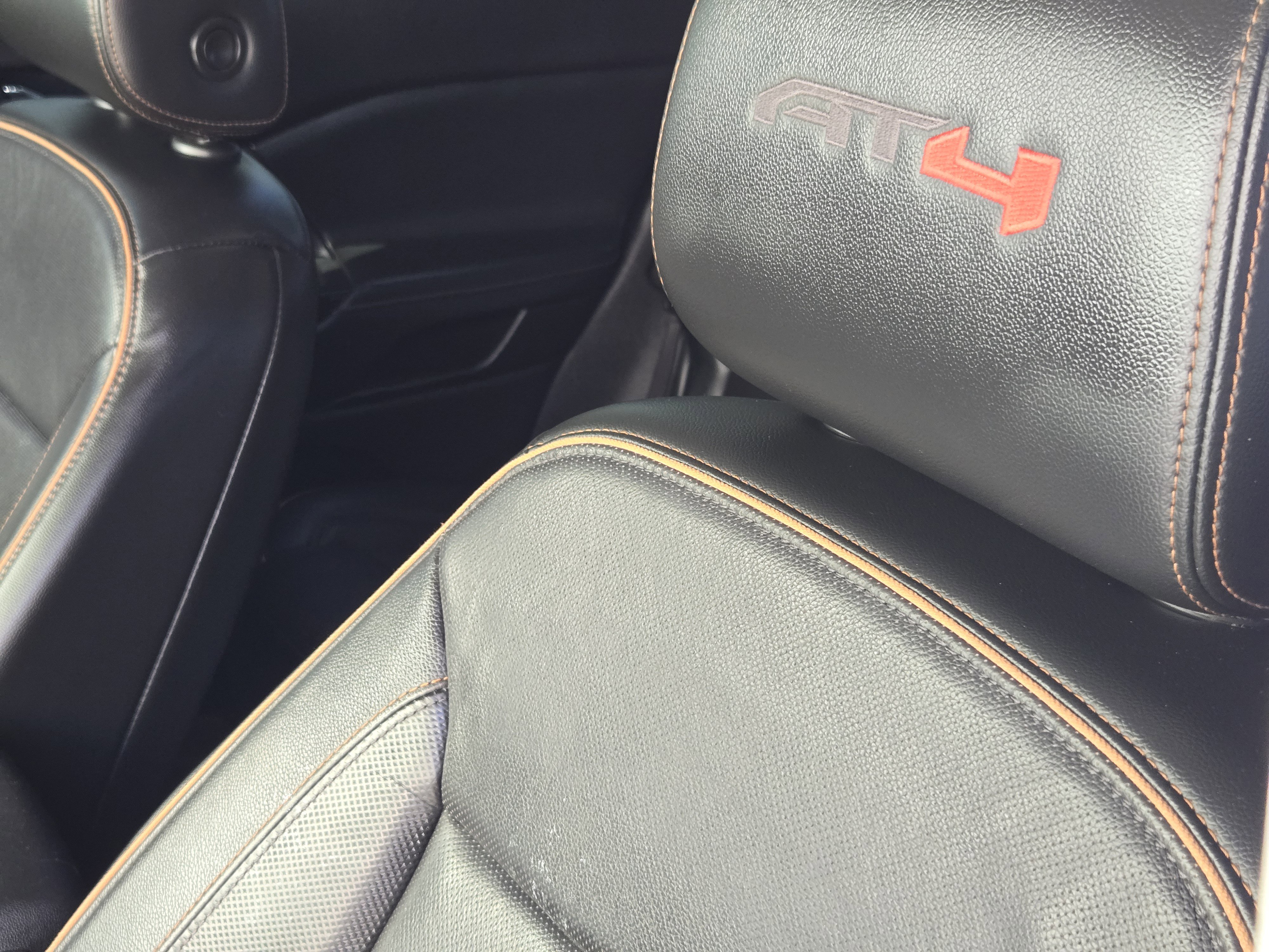 Used 2020 GMC Acadia AT4 w/ Driver Alert Package II image 18