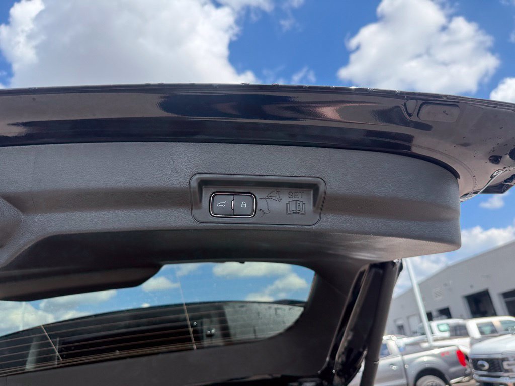 New 2027 Ford Explorer Platinum w/ 3.0L Ultimate Package AWD/4WD image 37