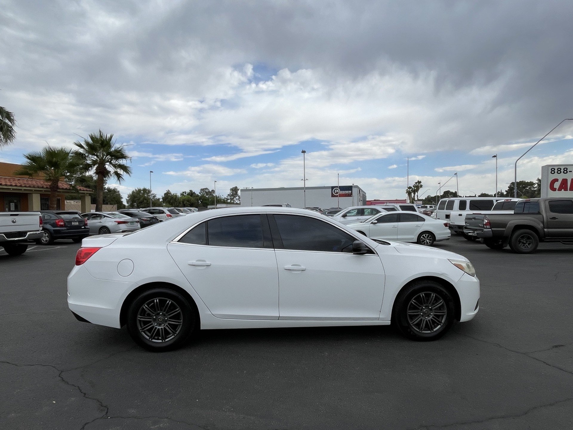 Used 2013 Chevrolet Malibu LS FWD image 6