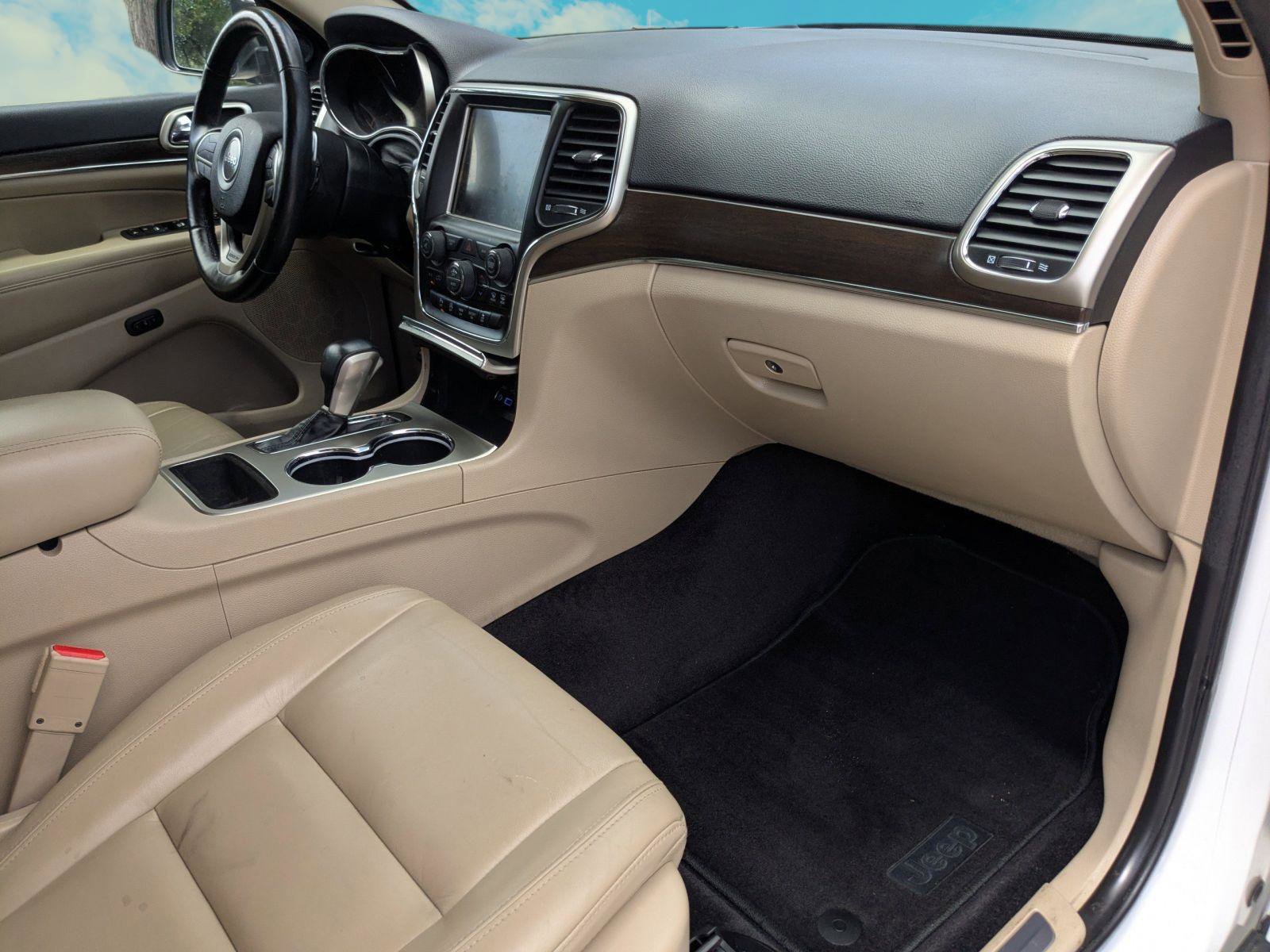 Used 2017 Jeep Grand Cherokee Limited RWD image 20