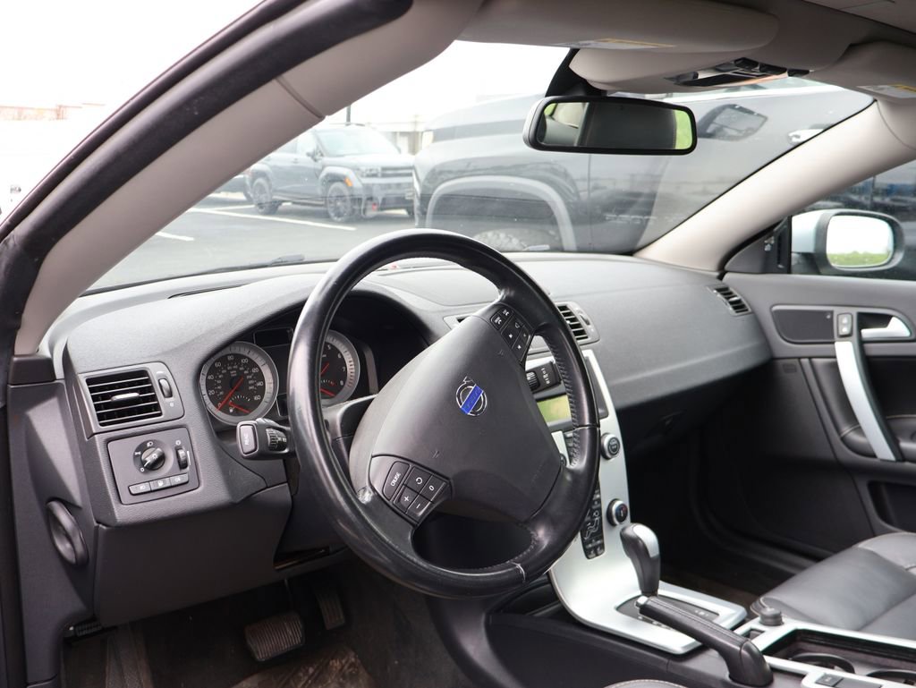 Used 2011 Volvo C70 T5 w/ Climate Pkg image 20