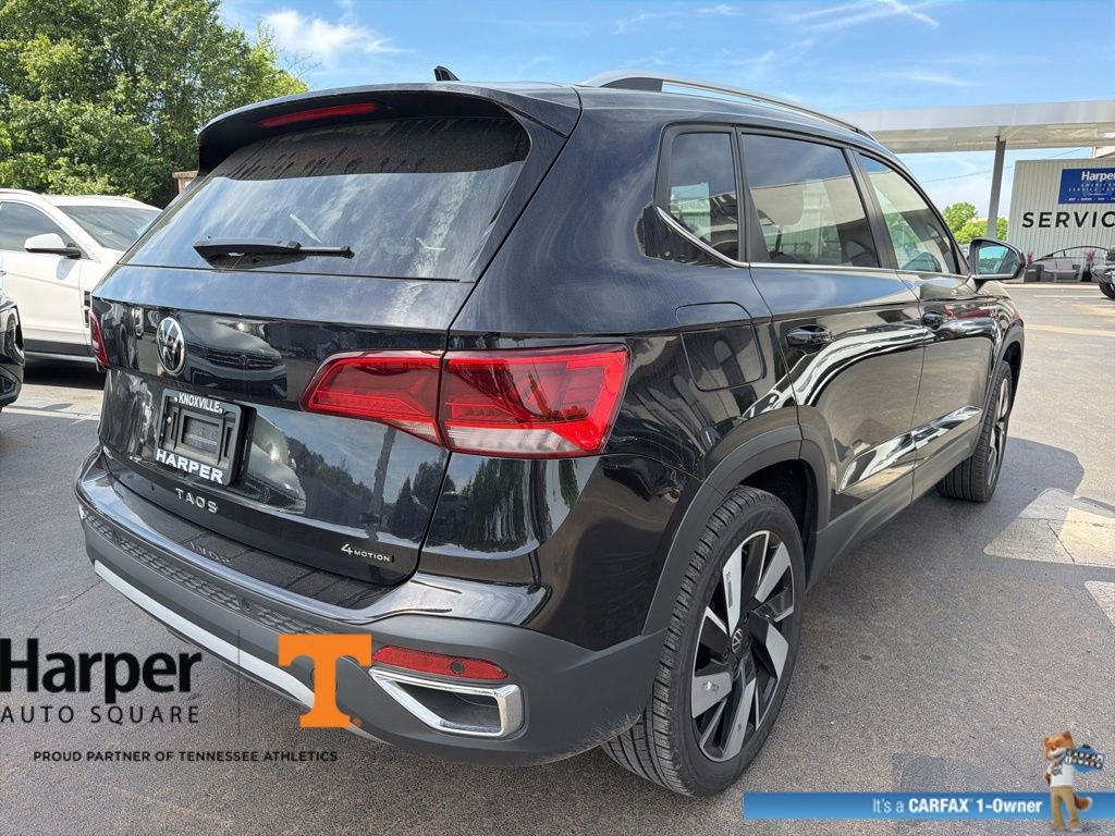 Used 2024 Volkswagen Taos SEL image 5