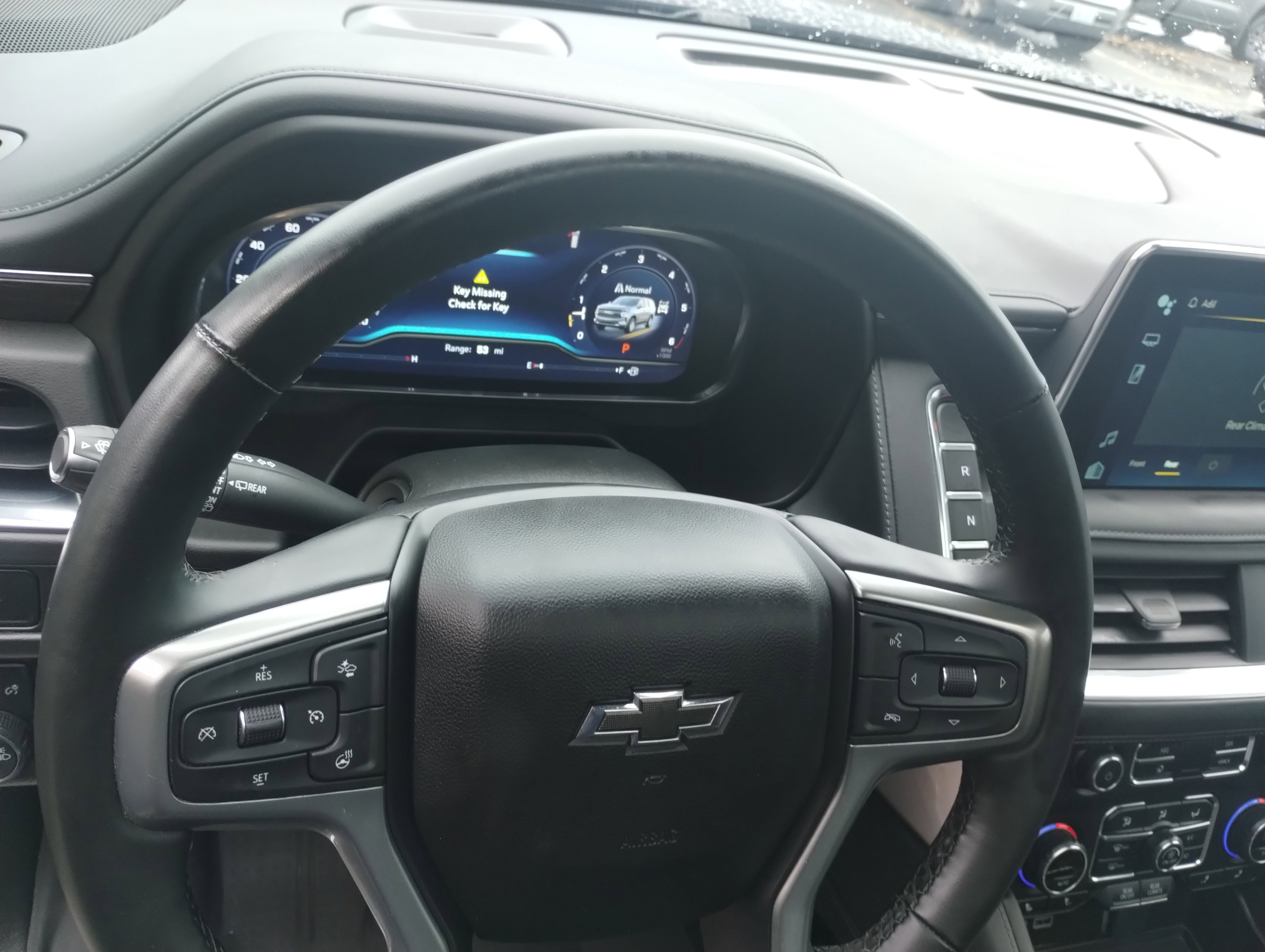 Used 2023 Chevrolet Suburban Z71 w/ Luxury Package image 11