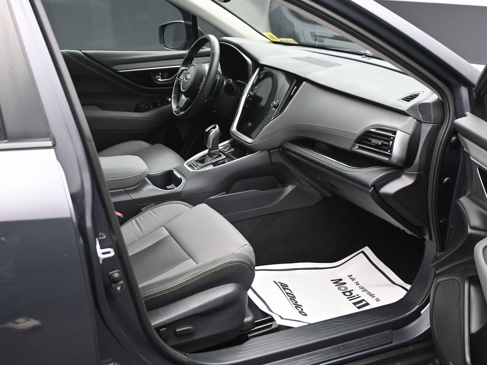 Used 2024 Subaru Outback Onyx Edition XT image 30