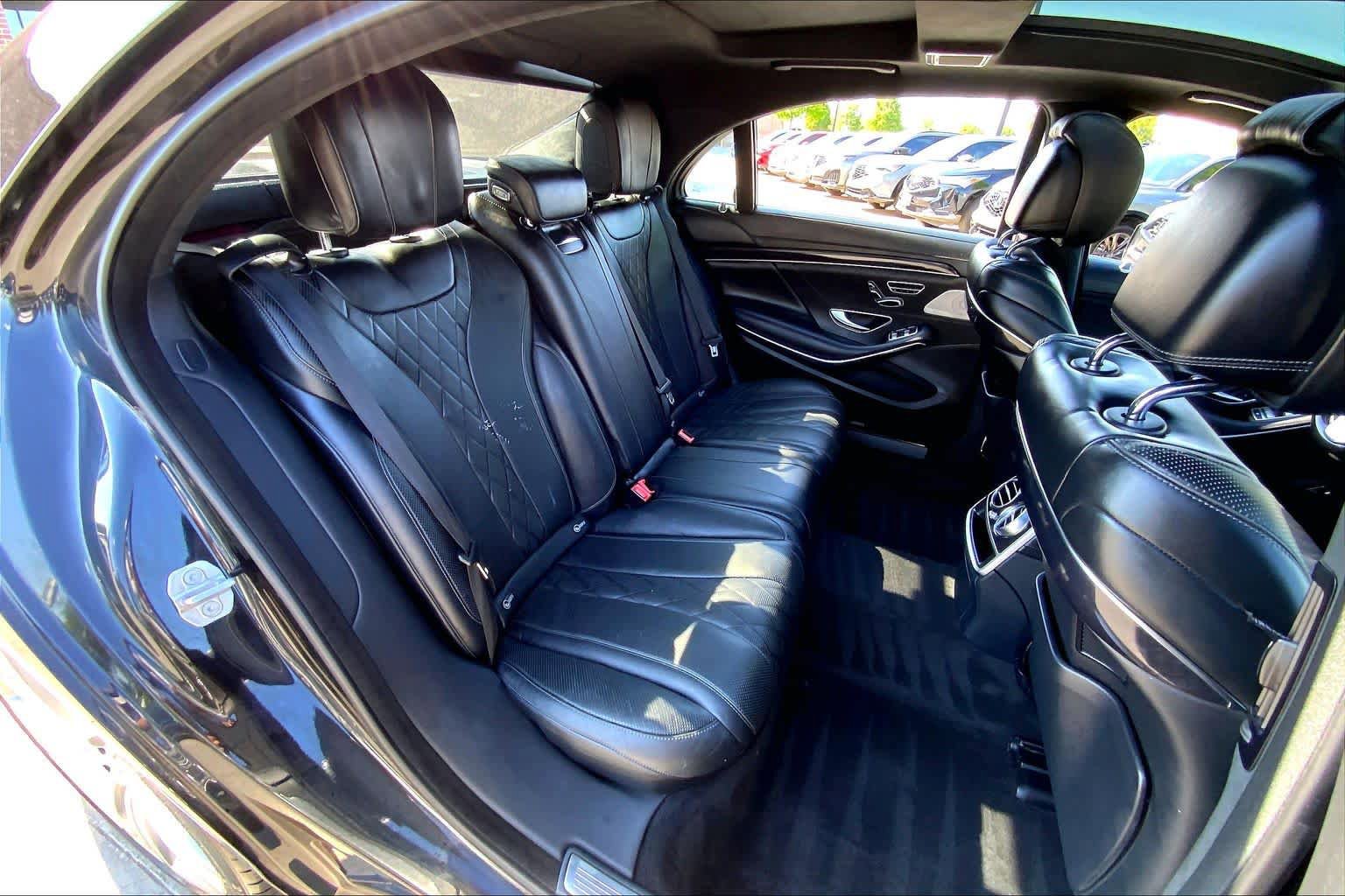 Used 2019 Mercedes-Benz S 560 4MATIC Sedan image 21