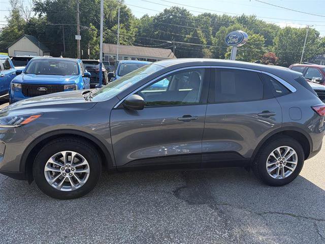 Certified 2022 Ford Escape SE w/ Convenience Package AWD/4WD image 2