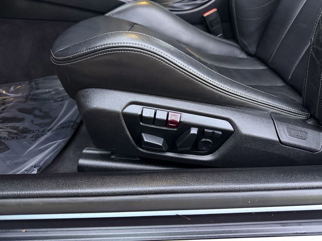 Used 2015 BMW M4 Coupe w/ Executive Package image 16