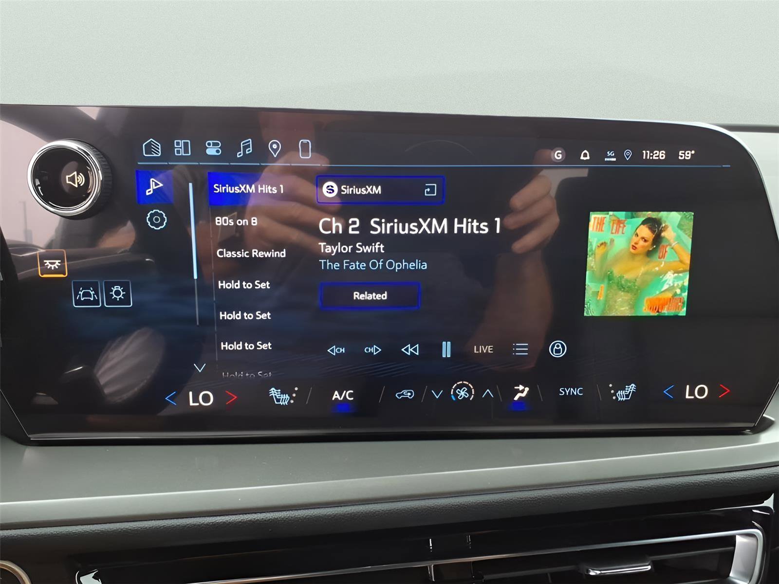 New 2026 Chevrolet Traverse LT w/ Midnight/Sport Edition image 22