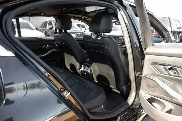 Used 2024 BMW 330i Sedan image 44