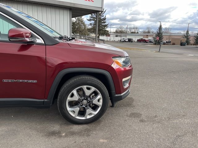 Used 2021 Jeep Compass Limited w/ Sun and Sound Group AWD/4WD image 20