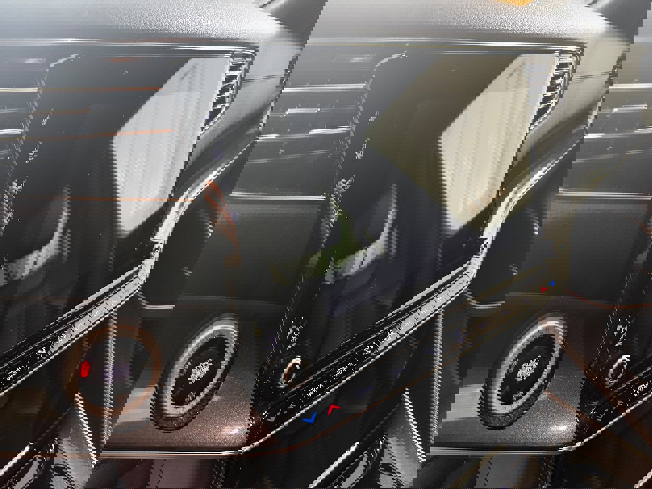 Used 2022 Jeep Wagoneer Series I image 12