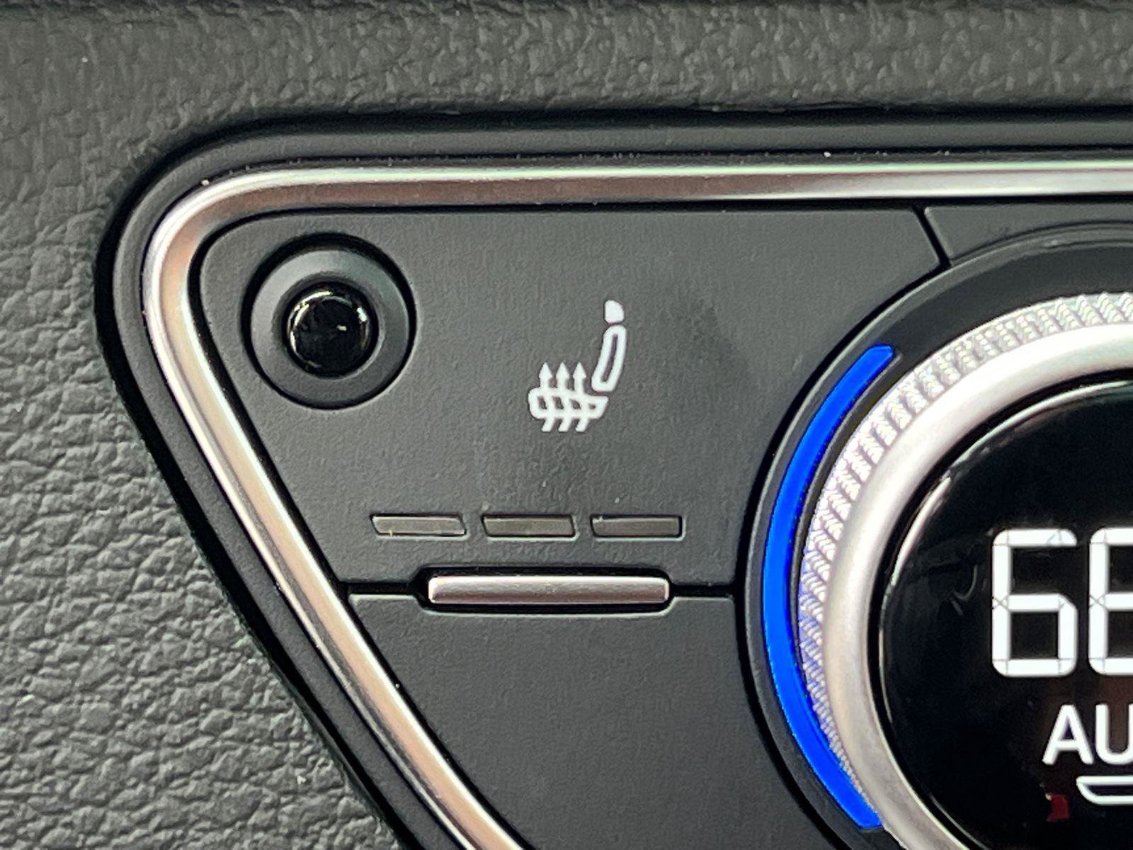 Certified 2024 Audi Q5 e Premium Plus w/ Premium Plus Package image 31