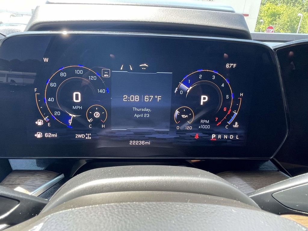 Used 2025 Chevrolet Tahoe High Country AWD/4WD image 30