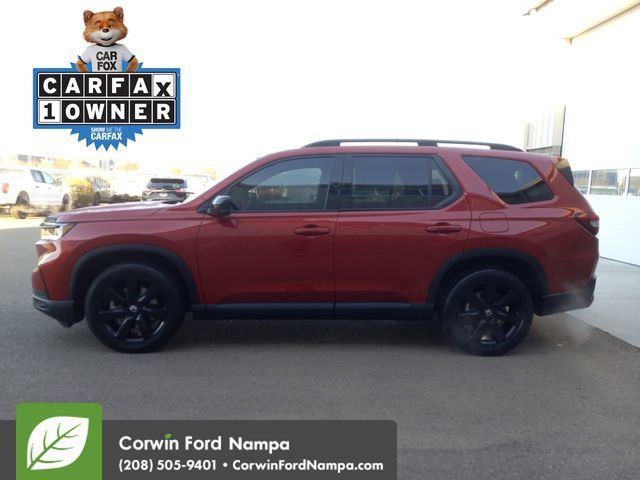 Used 2025 Honda Pilot Black Edition image 6