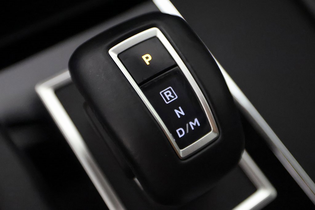 Used 2023 Mitsubishi Outlander SE image 27