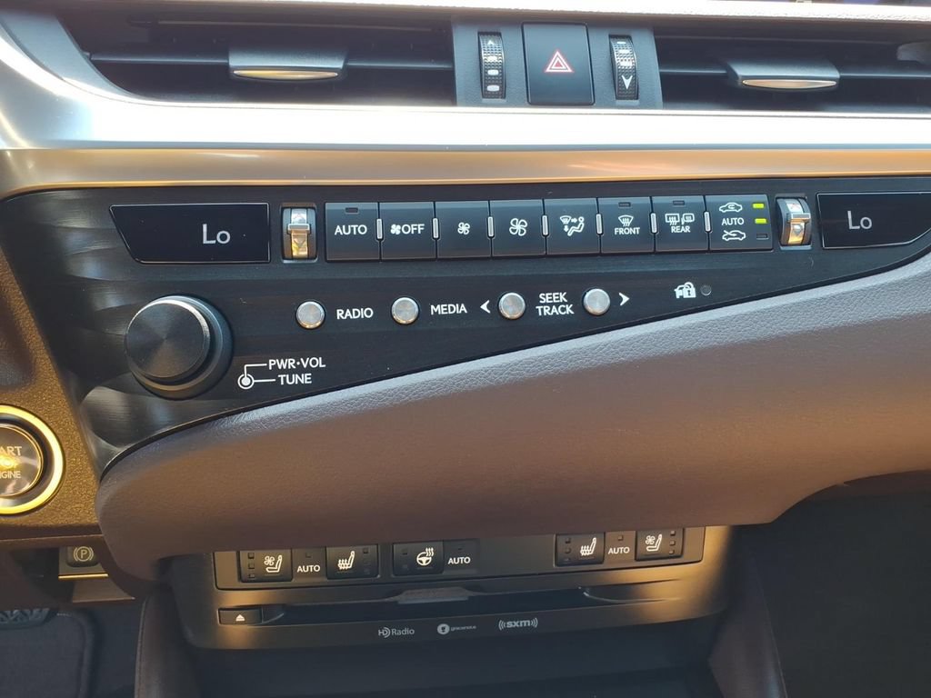 Used 2020 Lexus ES 350 w/ Premium Package FWD image 8