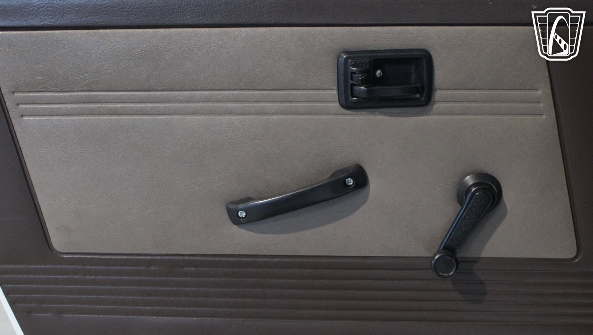 Used 1988 Suzuki Samurai 4WD Soft Top image 33