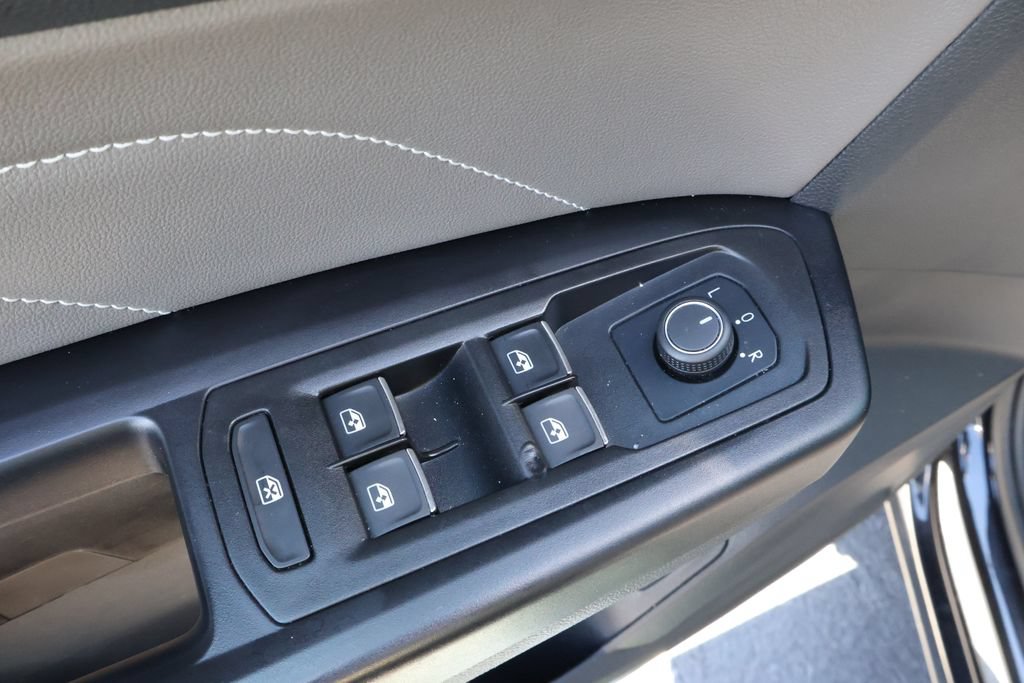 Used 2021 Volkswagen Atlas SE AWD/4WD image 12