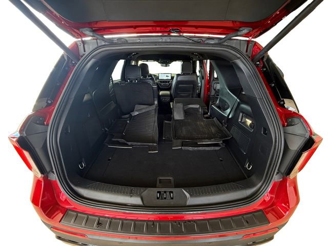 Certified 2025 Ford Explorer ST-Line AWD/4WD image 19