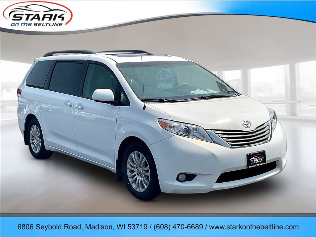 Used 2014 Toyota Sienna XLE FWD image 1