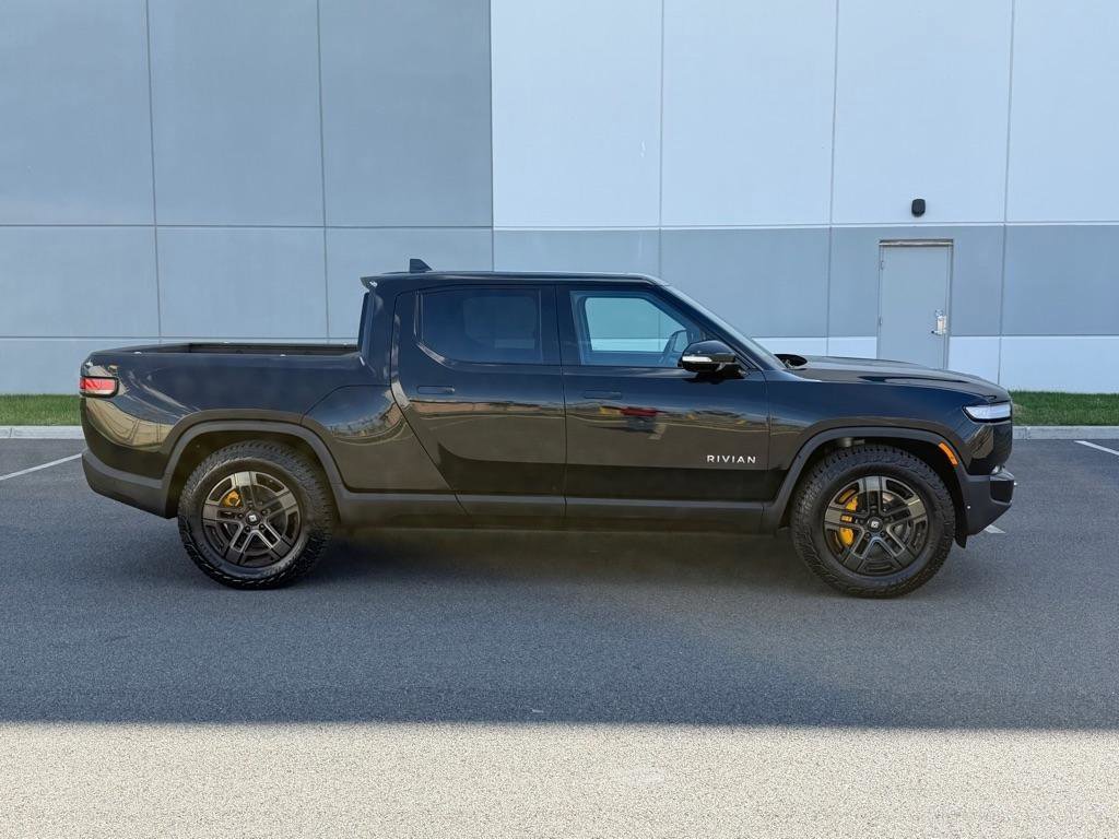 Used 2022 Rivian R1T Adventure image 4