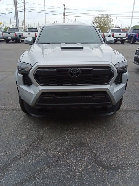 New 2025 Toyota Tacoma TRD Sport image 1